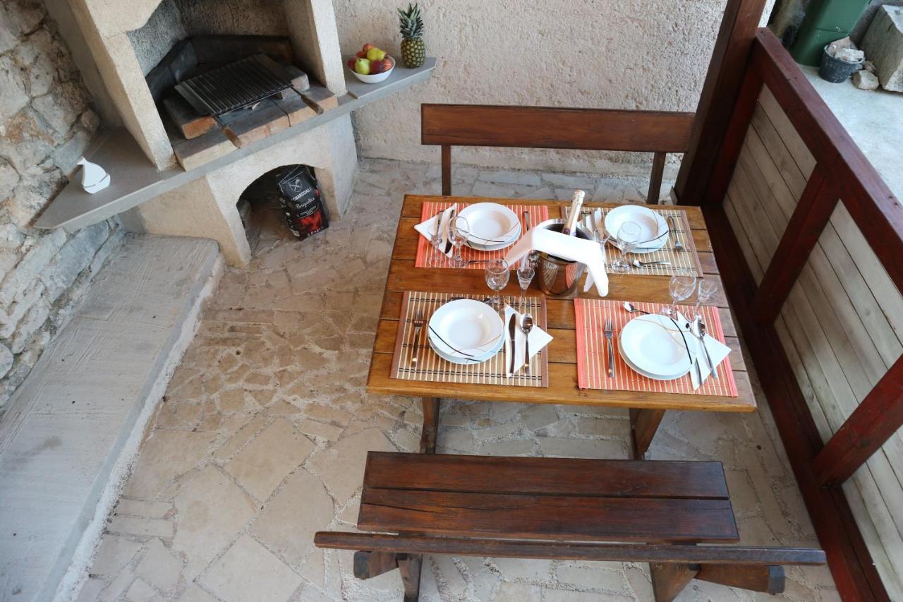 Villa Palace Peruski Ngoại thất bức ảnh